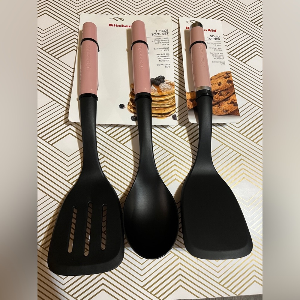 KITCHENAID 3 Piece Tool Set - Pink/Black